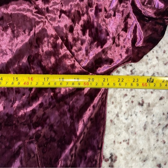 Betsey Johnson Performance Crushed Velvet Purple Funnel Neck Sweatshirt Burgundy - Picture 9 of 10